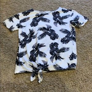 Old Navy print shirt